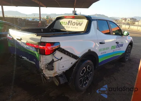 2024 Hyundai Santa Cruz Se z USA, uszkodzony, nr VIN 5NTJA4AE3RH083637